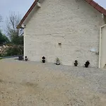 Privatunterkunft A 5 Min De La Pointe Du Hoc Cricqueville-en-Bessin
