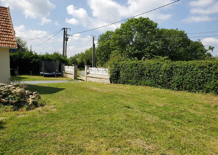 A 5 Min De La Pointe Du Hoc *